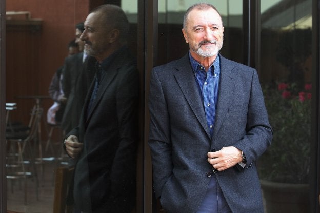 Arturo Pérez-Reverte publica en octubre 'Eva', segunda novela de su espía Lorenzo Falcó. :: Ulises Ruiz / EFE