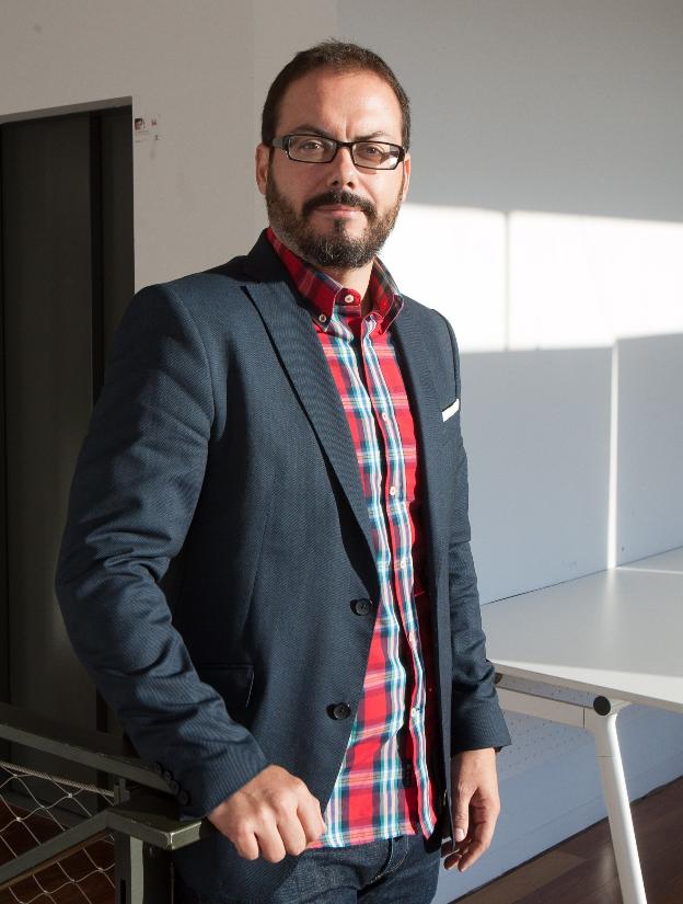 Julián Gómez. :: l/Antonio Díaz Uriel