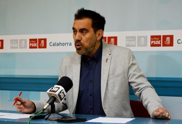 Jesús María García, durante la rueda de prensa que ofreció. :: /Isabel Álvarez
