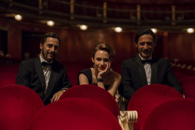 Hugo Silva, Amelia Folch y Nacho Fresneda, protagonistas de 'El Ministerio...'. :: tamara arranz/