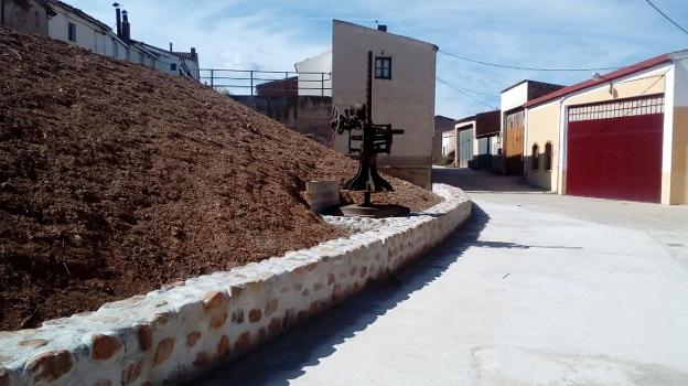 El barrio de las Bodegas va mejorando su aspecto. :: m.f./
