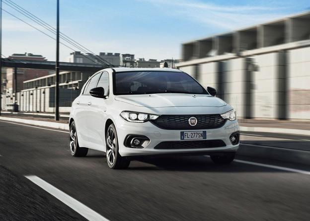 Fiat se consolida entre las marcas más vendidas con casi 7.000 unidades en marzo, la mitad del Fiat 500. :: L.R.M./