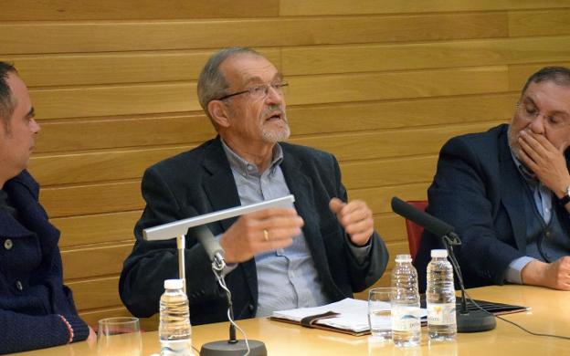Miguel d'Ors, ayer en la Casa de los Periodistas. :: Miguel herreros/