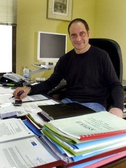 Javier Martínez, ayer en la sede de USO. / MARGA MIRANDA/