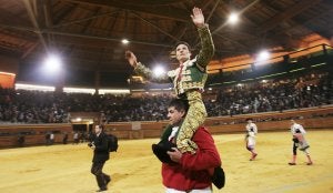 El Arnedo Arena debutará este año como sede de la XXXVII edición de la Feria del Zapato de Oro. ::
JUSTO RODRÍGUEZ/