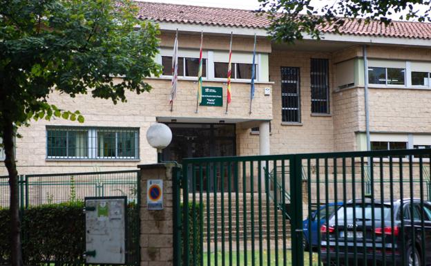 El PP denuncia que «el Gobierno quiere que los ayuntamientos financien los nuevos colegios»