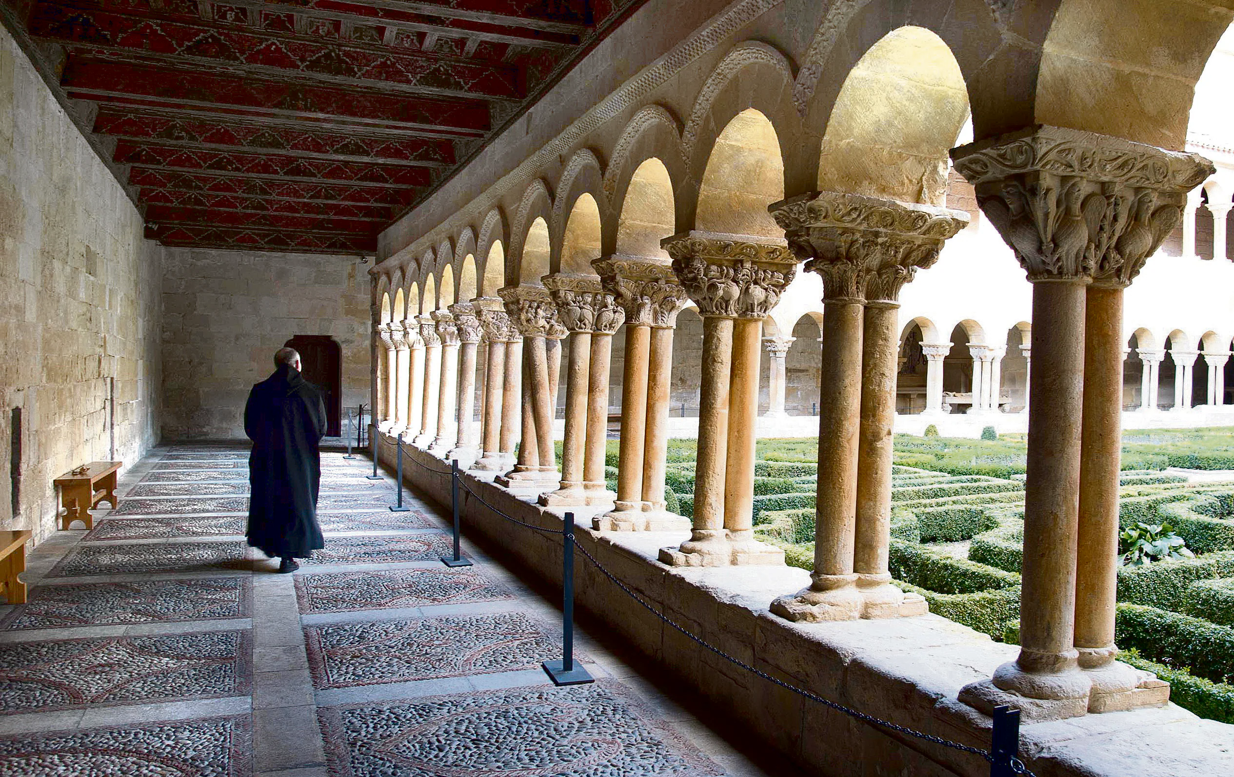 Un Lugar Para Encontrarse En Medio Del Silencio Y La Oracion La Rioja